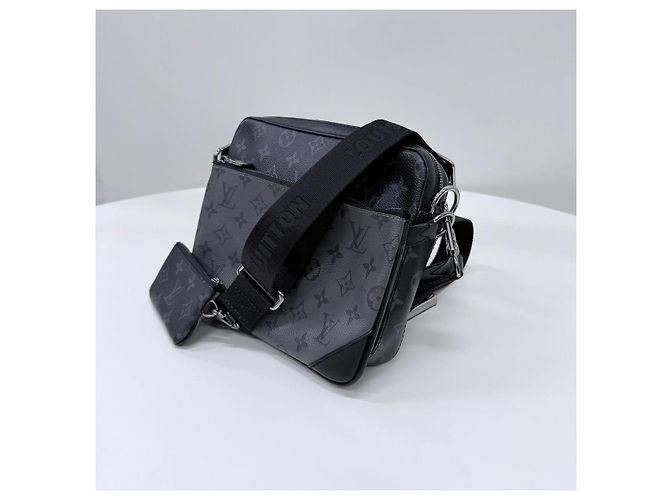 Louis Vuitton Borsa a tracolla Eclipse Trio Monogram Messenger - vista 3