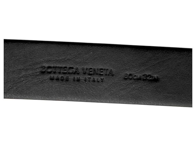 Cinto Bottega Veneta com fivela triangular preto e dourado - vista 6