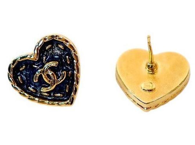 Orecchini a cuore Chanel neri e oro - vista 4