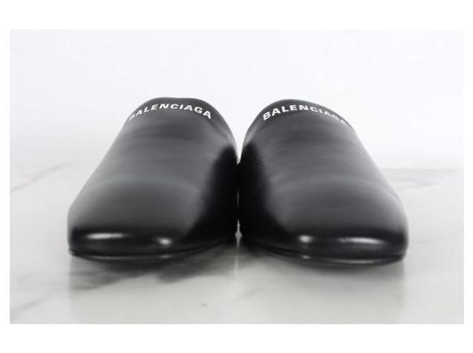 Balenciaga Leder-Mules mit Logo - Ansicht 5