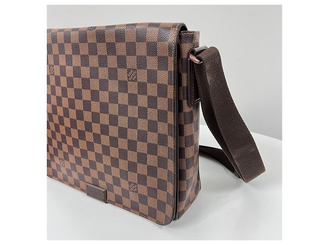 Louis Vuitton Borsa a tracolla Damier District Messenger MM - vista 13