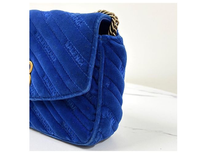 Balenciaga Borsa a tracolla in velluto con catena - vista 7