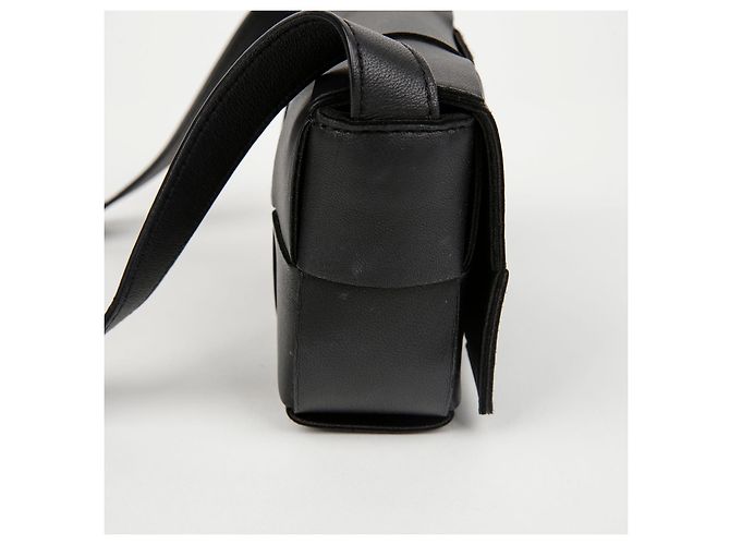 Bottega Veneta Borsa a tracolla Candy Cassette Intrecciato Mini Nera - vista 5