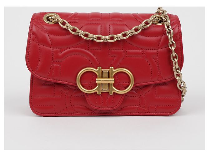 Salvatore Ferragamo mala de ombro e tiracolo com aba acolchoada Gancini - vista 2