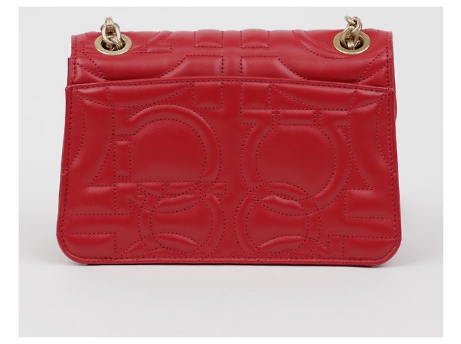 Salvatore Ferragamo mala de ombro e tiracolo com aba acolchoada Gancini - vista 4