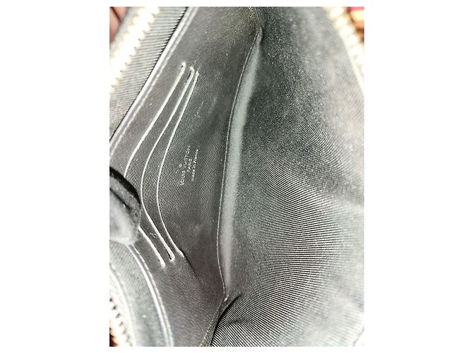 Louis Vuitton Discovery Pochette PM Monogram Eclipse - vista 7
