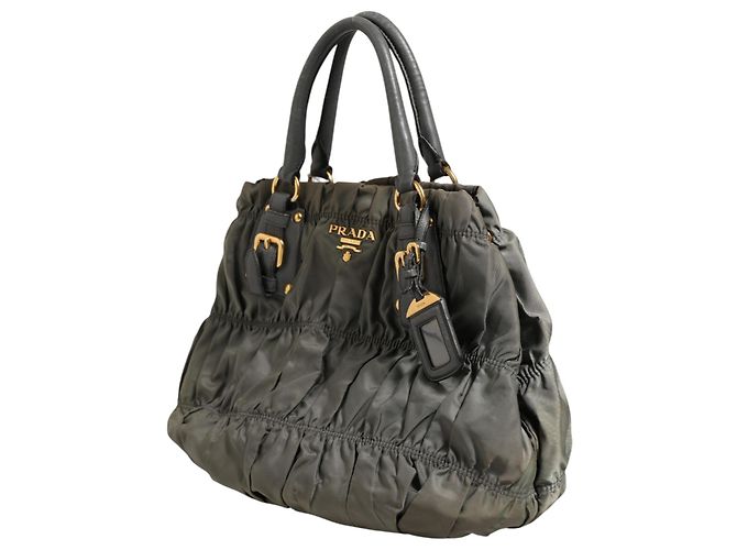 Prada Tessuto Nylon Gaufre Tote bag - vista 3