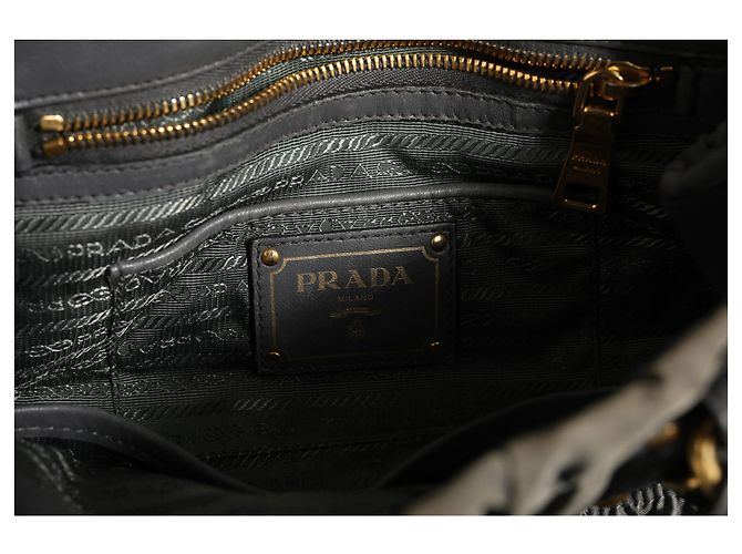 Prada Tessuto Nylon Gaufre Tote bag - vista 8