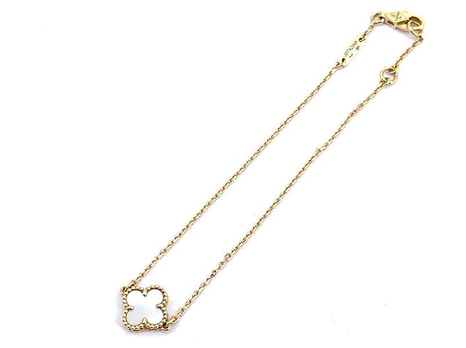 Van Cleef & Arpels Bracciale Sweet Alhambra in madreperla - vista 4