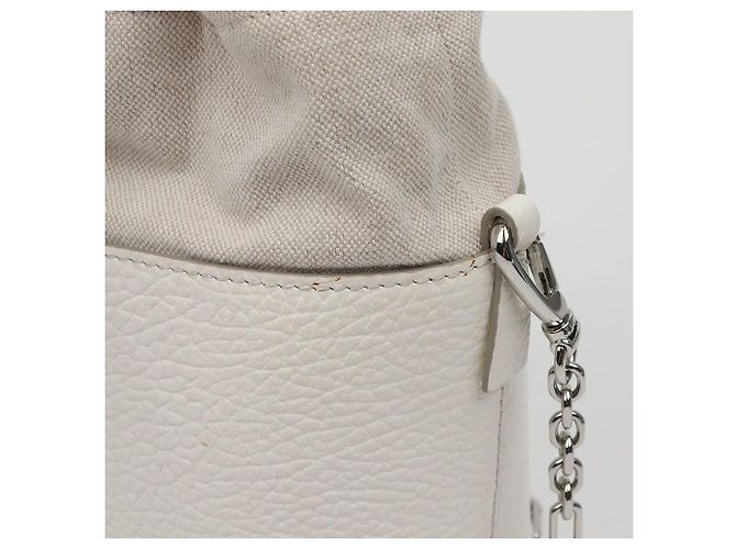 Maison Martin Margiela Picca borsa a secchiello bianca - vista 3