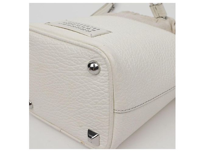 Maison Martin Margiela Picca borsa a secchiello bianca - vista 8