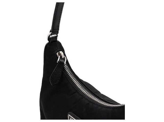 Prada Borsa Tote Hobo Re-Edition in nylon - vista 7