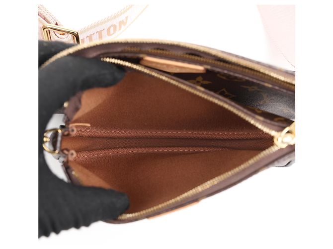 Louis Vuitton Multi Pochette Accessories Monogram Rose Claire - vista 18