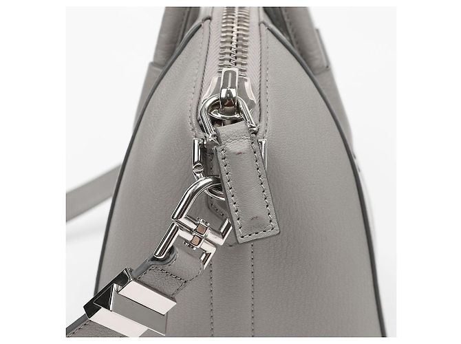 Givenchy Borsa a Tracolla Antigona Small Gray - vista 9