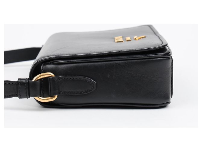 Prada Bolsa Tiracolo Flap Vitello Medium Preta Dourada - vista 5
