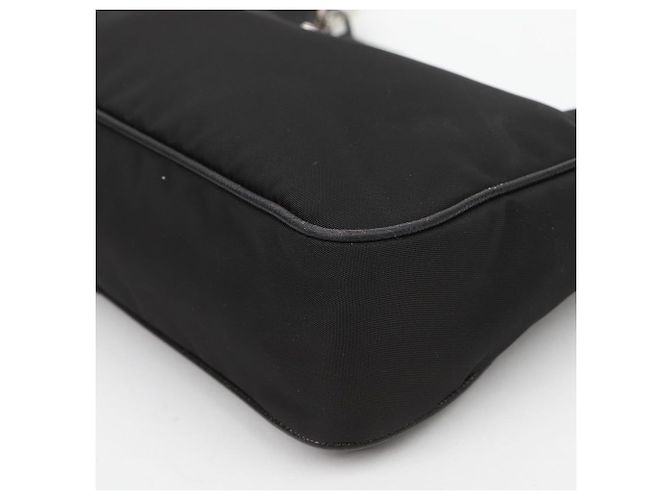 Prada Borsa a tracolla hobo Reedition Nylon Multi Nero - vista 8
