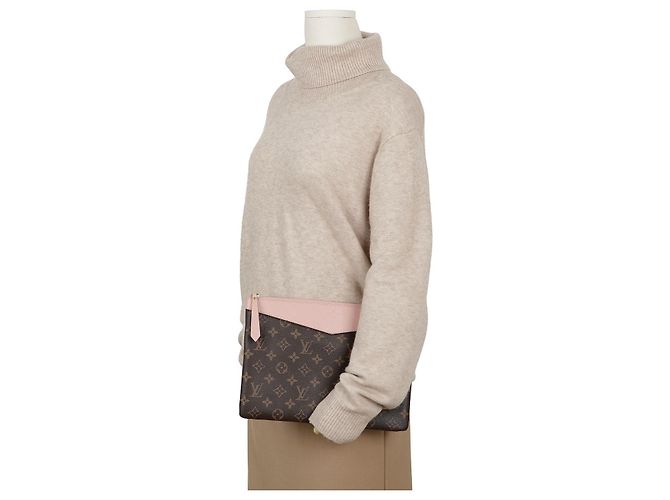 Louis Vuitton Pouch Daily Monogram Canvas Rose Powder - vista 10
