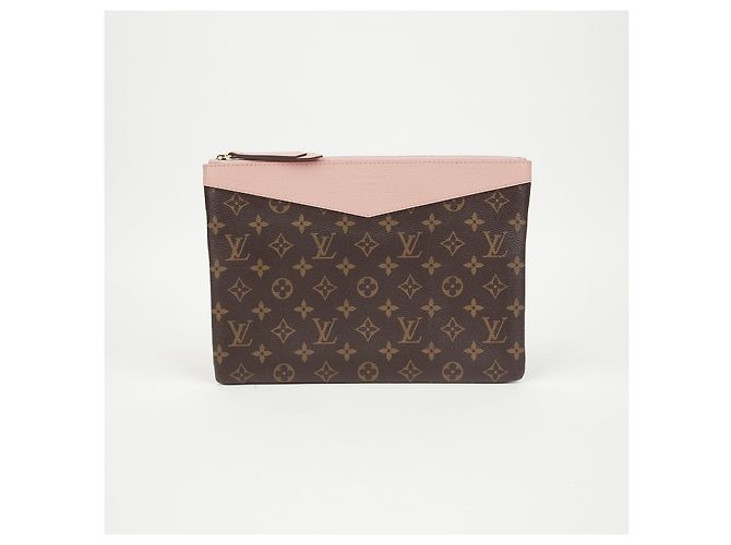Louis Vuitton Pouch Daily Monogram Canvas Rose Powder - vista 2