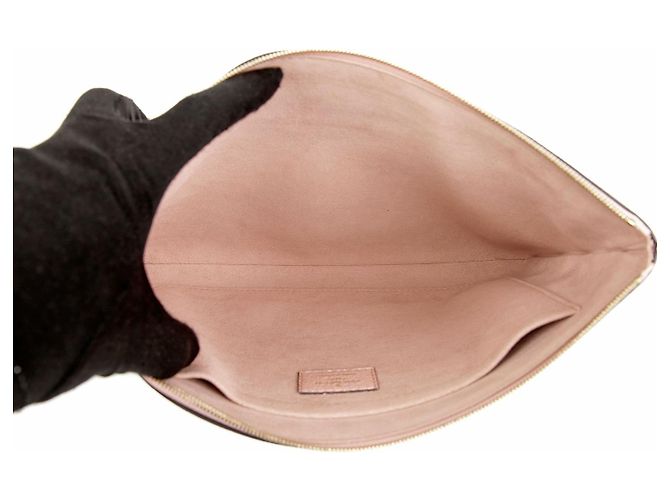 Louis Vuitton Pouch Daily Monogram Canvas Rose Powder - vista 8