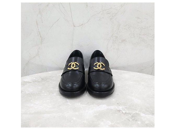 Chanel Mocassim Camellia - vista 2