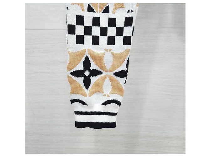Louis Vuitton Cárdigan corto de jacquard Monogram Tile - vista 5