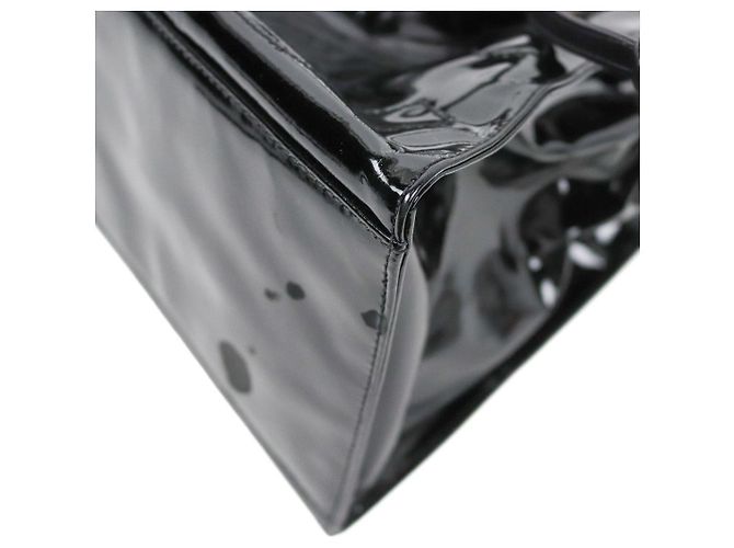 Chanel Bolsa de ombro bucket em verniz preto - vista 5