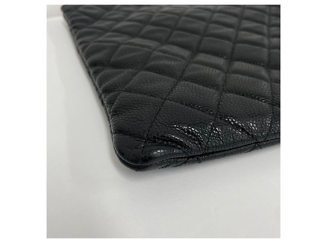 Clutch Chanel Caviar Large Nera in Pelle - vista 7