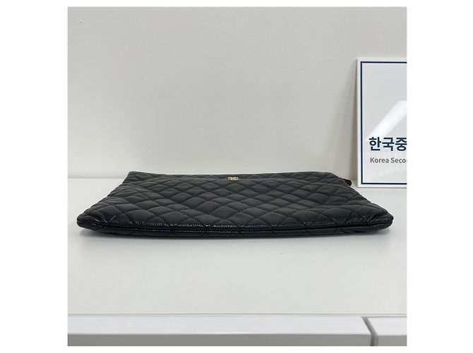Clutch Chanel Caviar Large Nera in Pelle - vista 8