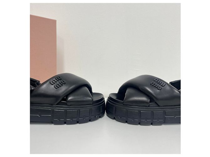 Miu Miu Gesteppte Slingback-Sandalen aus Lammleder - Ansicht 4