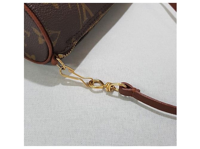 Louis Vuitton Monogram Mini Papillon - vista 6