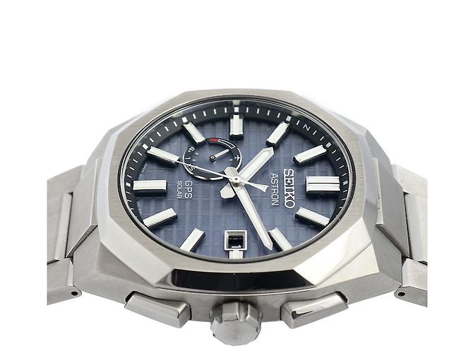 Seiko Orologio da uomo Astron GPS Solar Titanium Blue Hard Coating - vista 13