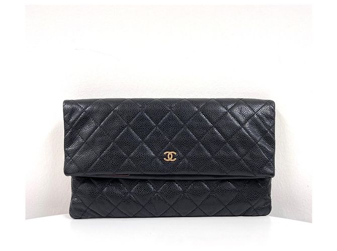Chanel Borsa a pochette pieghevole Caviar Nera - vista 3
