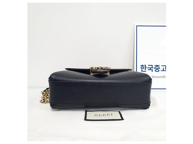 Gucci Mini Bolsa de Ombro e Crossbody com Corrente Dourada e GG Entrelaçado - vista 7