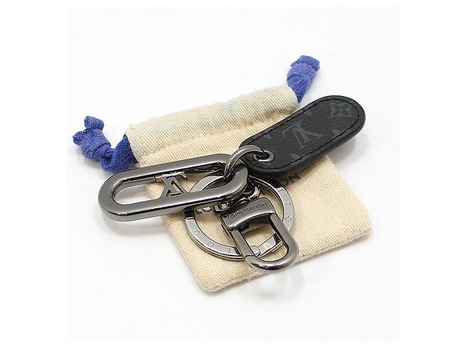 Louis Vuitton Padded Circle Keyring Holder - view 2