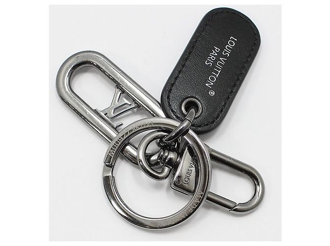 Louis Vuitton Padded Circle Keyring Holder - view 4