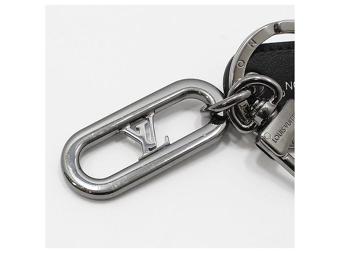 Louis Vuitton Padded Circle Keyring Holder - view 5