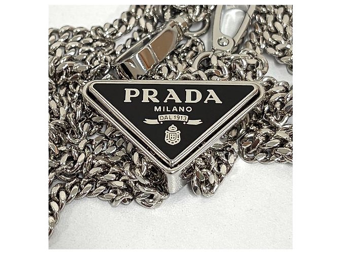 Prada Borsa a tracolla con catena spazzolata Nero - vista 9