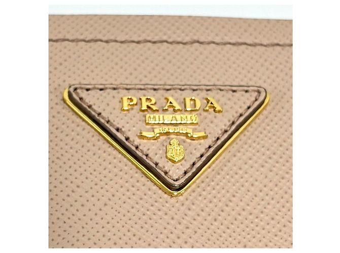 Prada Borsa Tote Piccola e Borsa a Tracolla Martine in Saffiano - vista 9