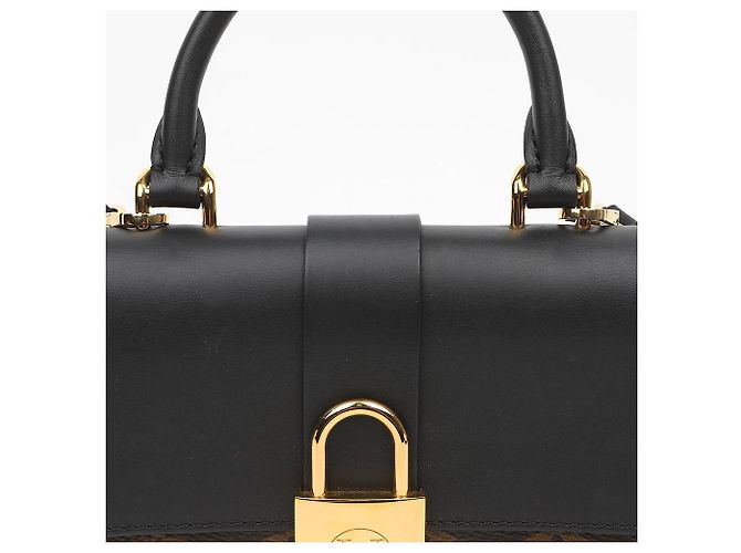 Louis Vuitton  mala de ombro Rocky BB Monogram Canvas para mulher Preta - vista 3
