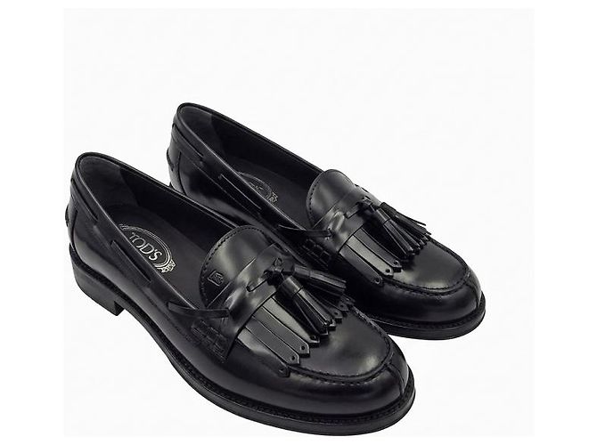 Tod's Mocassini in vernice con nappe e frange Nero - vista 11