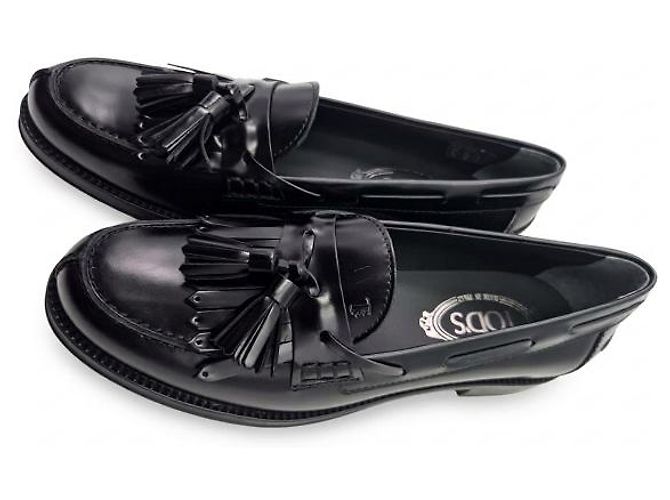 Tod's Mocassini in vernice con nappe e frange Nero - vista 14