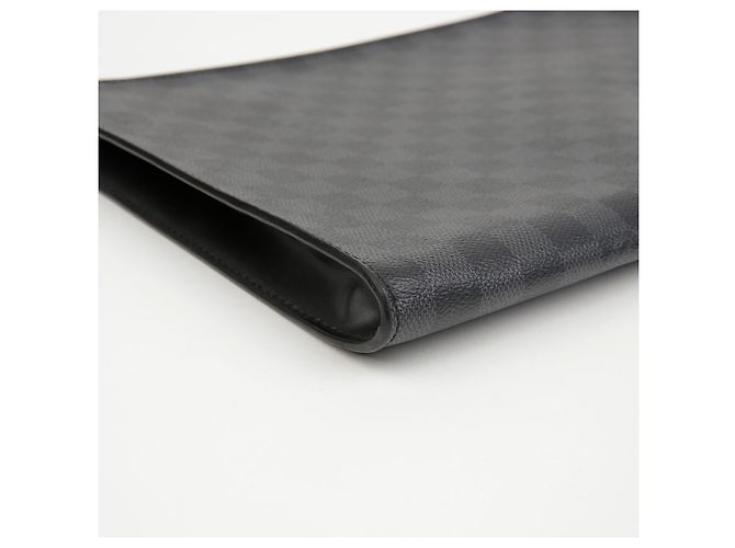 Louis Vuitton Pochette Jour GM Damier Graphite Canvas Clutch - vista 5