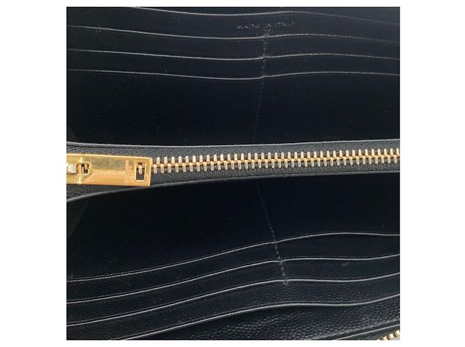 Autre Marque Monogram Langbeutel mit goldenem Reißverschluss - Ansicht 5