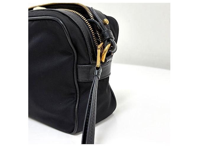 Prada Borsa a tracolla camera in nylon con logo Triangle Nero - vista 10