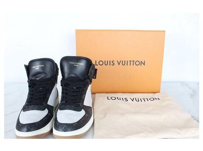 Louis Vuitton Monogram Rivoli High Top - vista 2