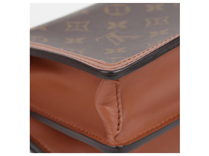 Louis Vuitton Dauphine Mini Monogram Reverse Canvas Handtasche - Ansicht 11