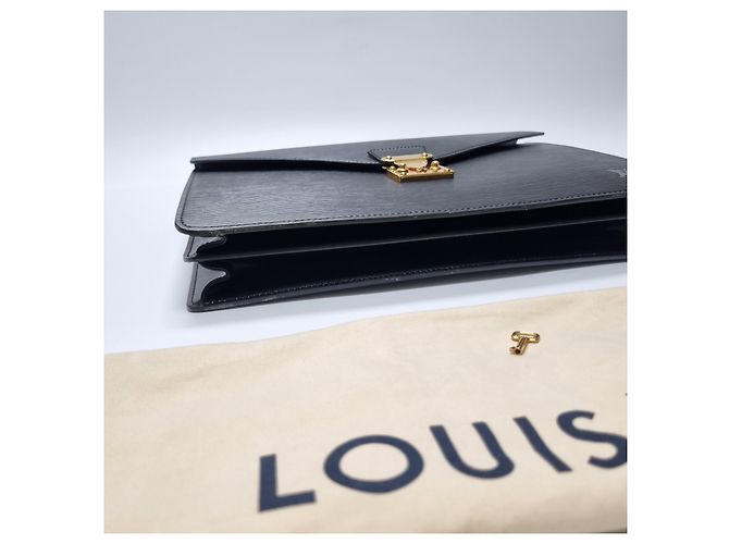 Louis Vuitton Porte-documents Epi Serviette Unisexe (Top Grade, Mallette) - vue 16