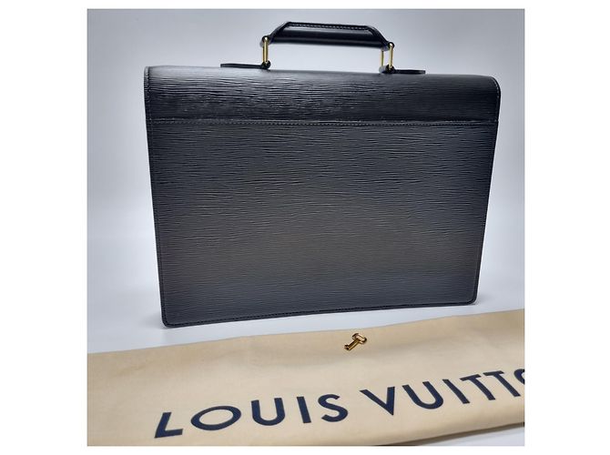 Louis Vuitton Porte-documents Epi Serviette Unisexe (Top Grade, Mallette) - vue 9