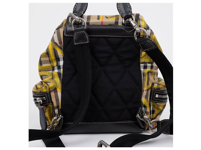 Burberry Vintage Check Graffiti Kleiner Rucksack - Ansicht 3