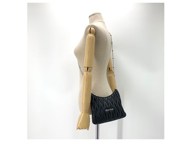 Miu Miu Borsa a tracolla Materasse Crystal Chain - vista 6